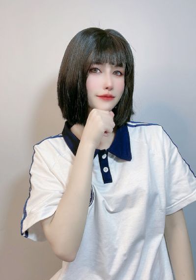 《漂亮的女邻居》hd_超清高清免费观看