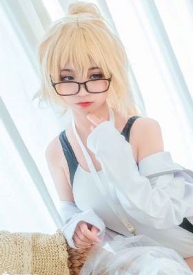 东方伊人免费在线观看_720神马在线观看