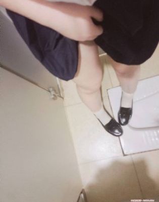 纯洁的轮舞曲樱花动漫_BD英语超清免费观看